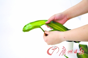 ڏ~ⷴ10cmLӆC̶ĸ߶xmLȣһ㱣ֿ߶20cmң